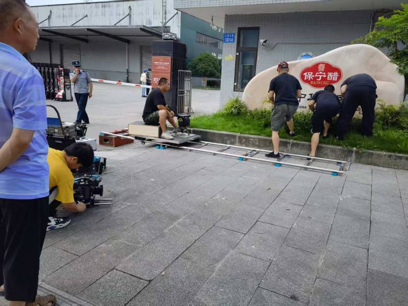 绿园区广告片拍摄公司核心优势：全流程服务，让品牌广告片省心更出彩